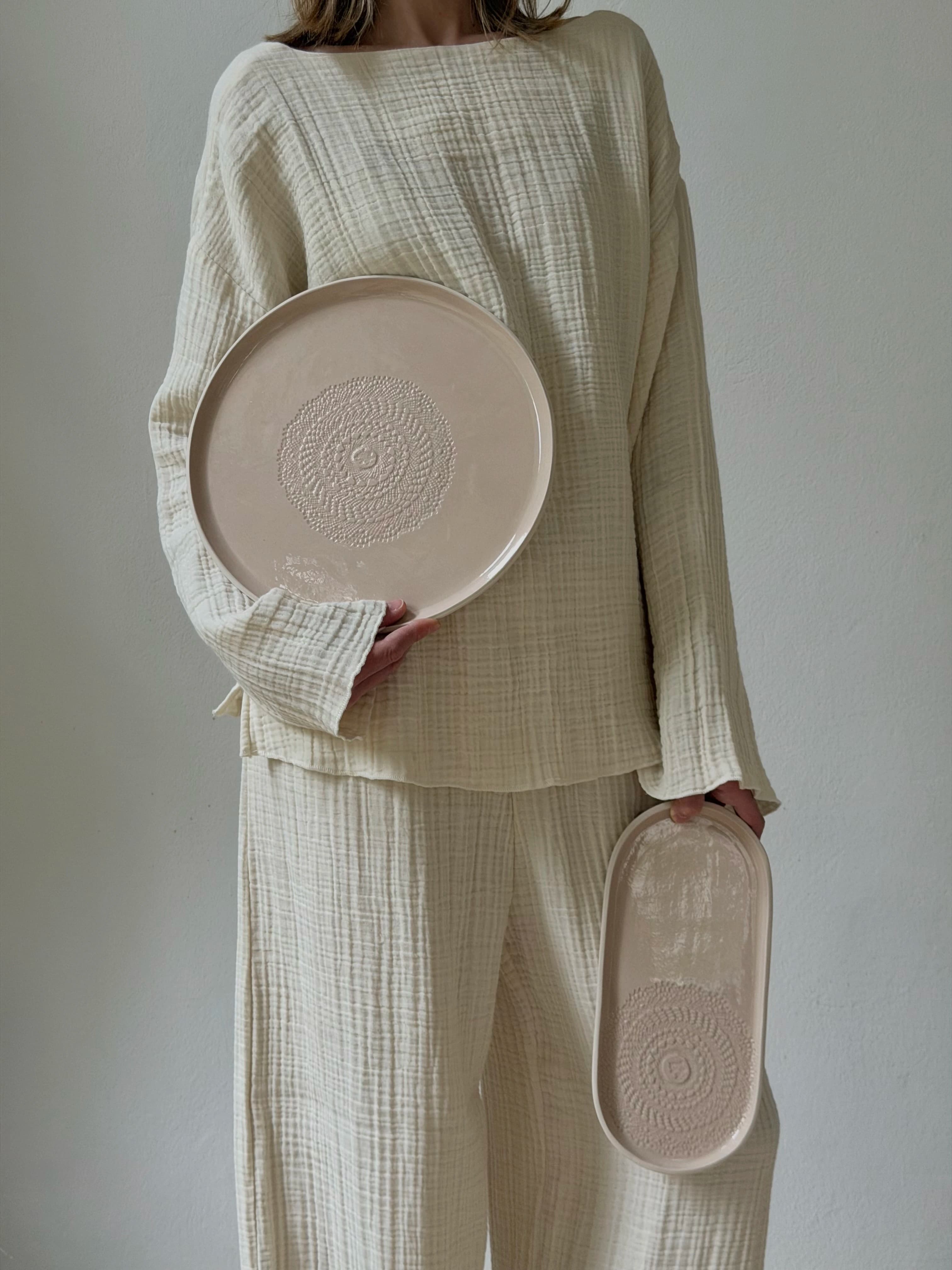 Kera collection — minimalist ceramic vessels